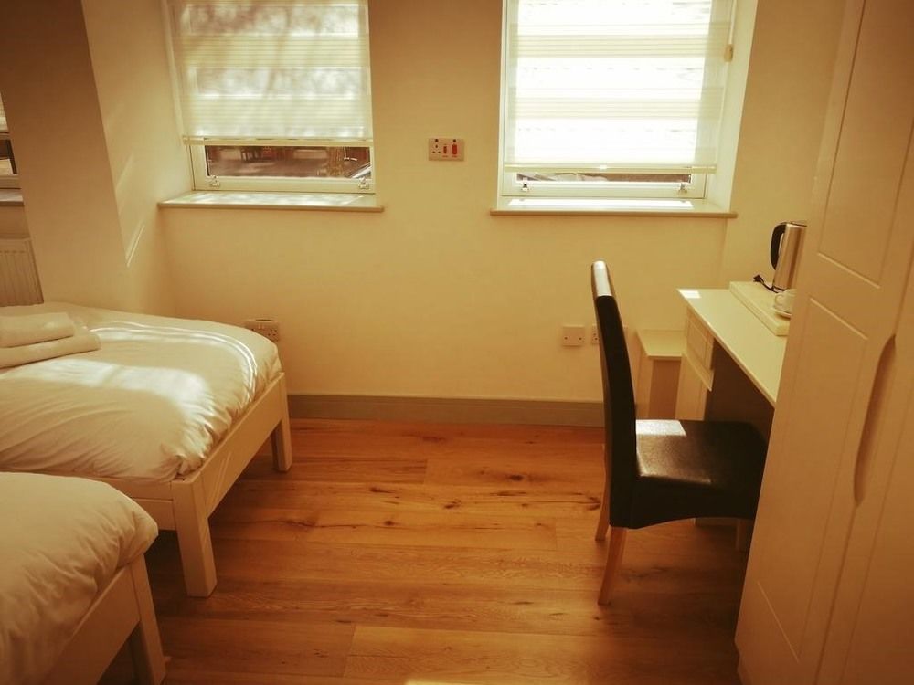 Отель Forest House 3*